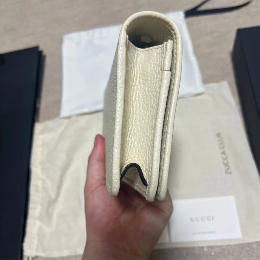 Gucci Cream Leather Shoulder Bag - Picture 5 of 10